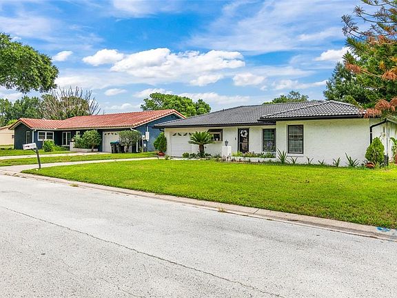 4th image of 10611 DEERGRASS LANE