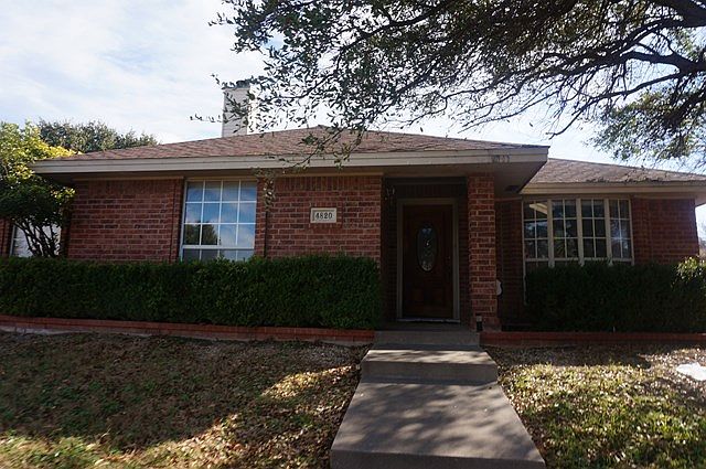 1st image of 4820 Royal Oak Dr