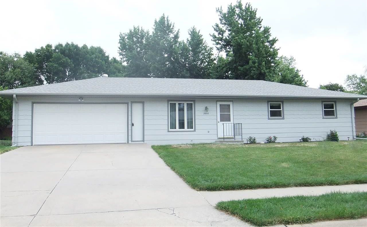 2608 Elk St Beatrice NE 68310 Zillow