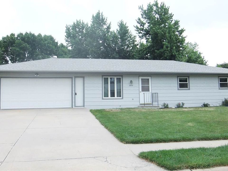 2608 Elk St Beatrice NE 68310 Zillow