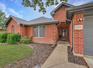 2909 Chisholm Trl, Corinth, TX 76210