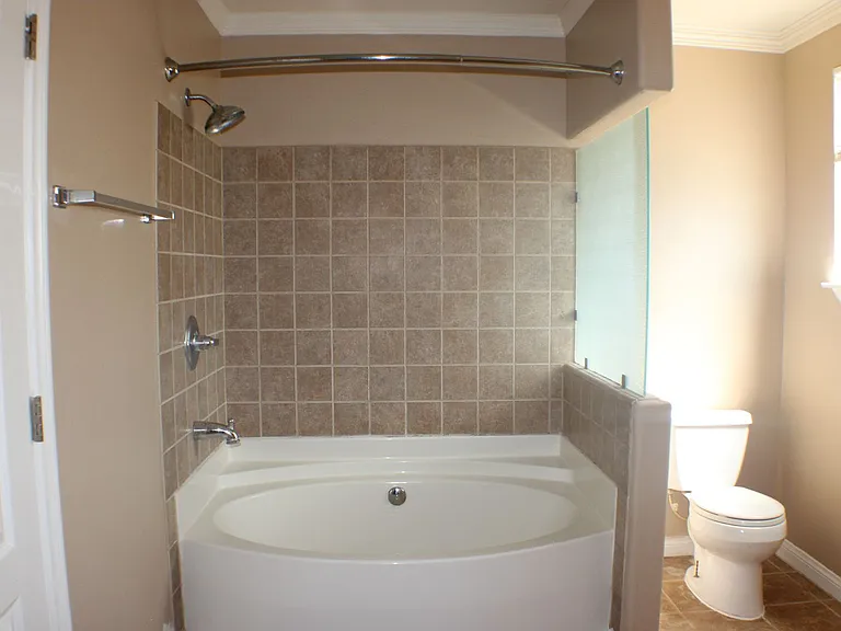 8144 Fernwood Ave — Photo 8