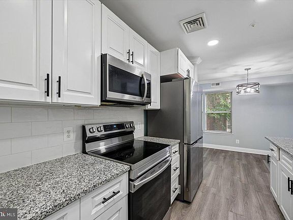 4th image of 7903 Badenloch Way APT 203