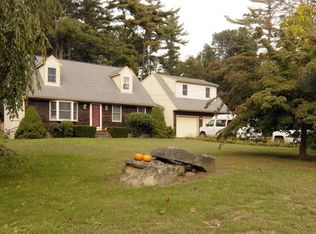 6 Briarwood Ln, Rochester, MA 02770