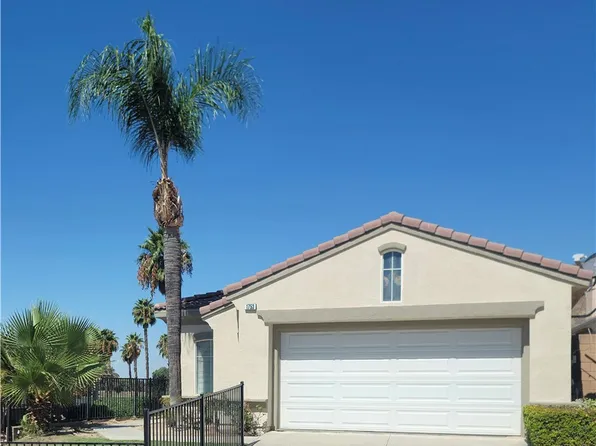 1753 Messina Dr, San Jacinto, CA 92583