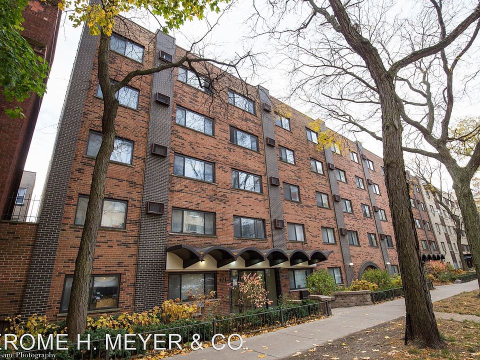 1st image of 421-31 W Barry Ave #521