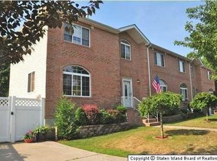 100 Anthony St, Staten Island, NY 10309