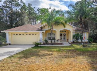 8180 N Hillview Cir, Citrus Springs, FL 34434