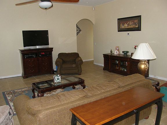 3rd image of 3560 N Cocopa Dr