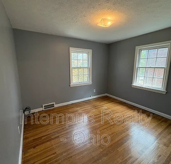 3882 Faversham Rd — Photo 26