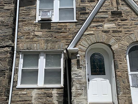 2nd image of 5342 E Roosevelt Blvd