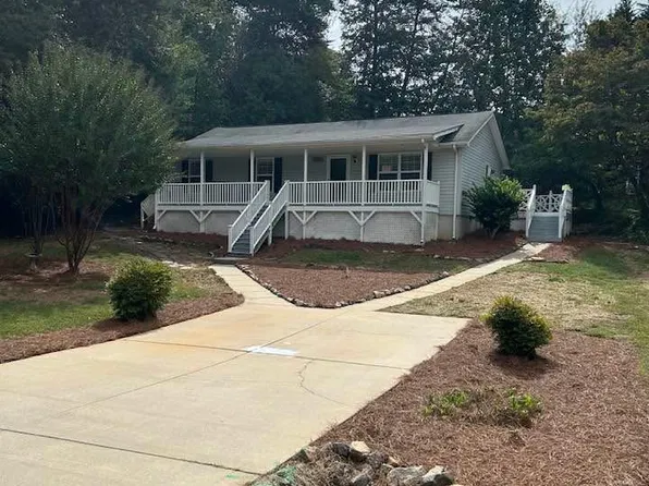 7516 Katherine Dr, Denver, NC 28037