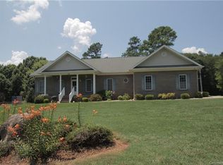 106 Beracah Pl, Mooresville, NC 28115