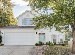 9406 Pastern Ct, Charlotte, NC 28216