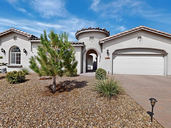 2nd image of 5625 Barranca Overlook Pl NE