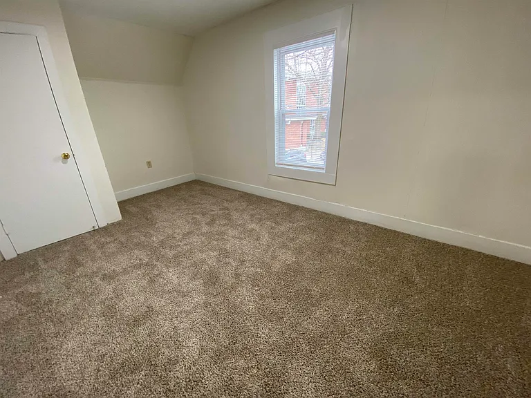 77 Ferry St #1W — Photo 37