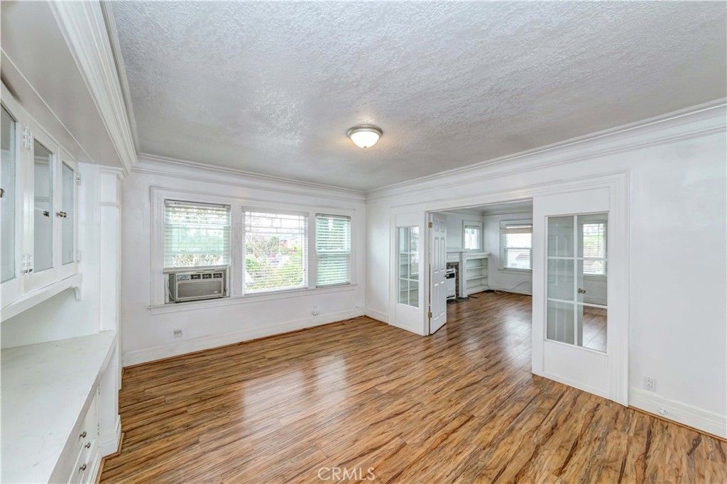Apartment in Los Angeles, Country Club Park, Koreatown - View 4