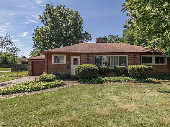 2nd image of 8431 Thornton Dr