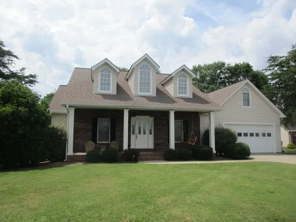 103 Whitetail Dr, Boiling Springs, NC 28152