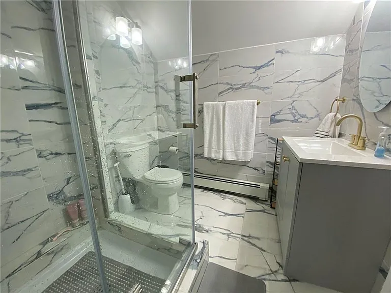 18 Hall Ave — Photo 16