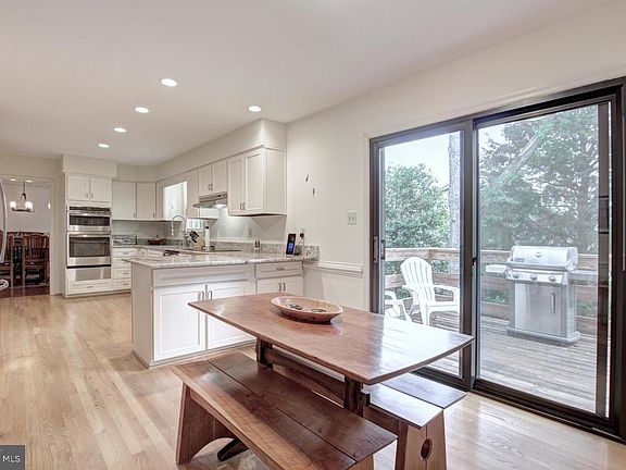 3rd image of 4508 Jensen Pl