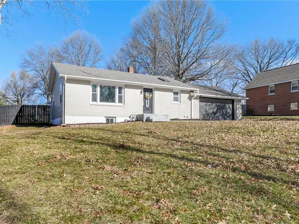 612 NE 87th Ter, Kansas City, MO 64155