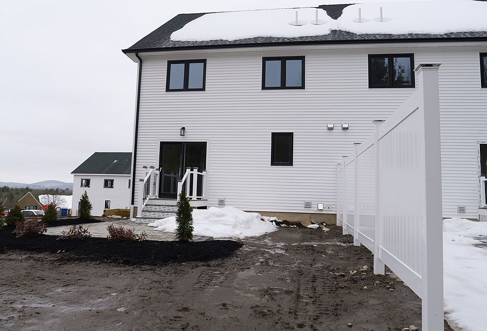 2nd image of 181 Electric Ave #B