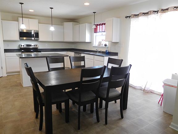 4th image of 6168 N Litten Ct