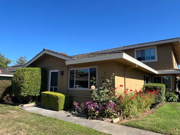 4450 Diamond St APT 1, Capitola, CA 95010