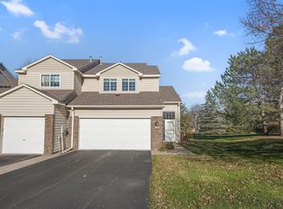 2530 Claremont Dr, Mendota Heights, MN 55120