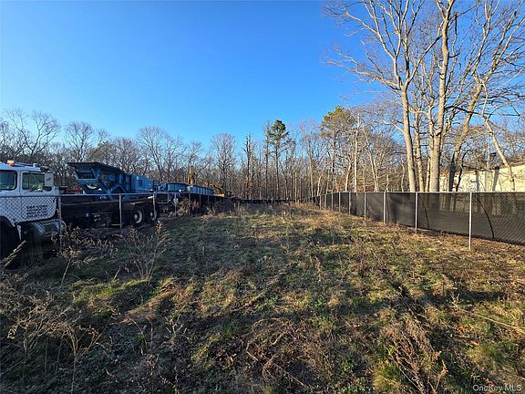 2nd image of 301A Moriches-Middle Island Road