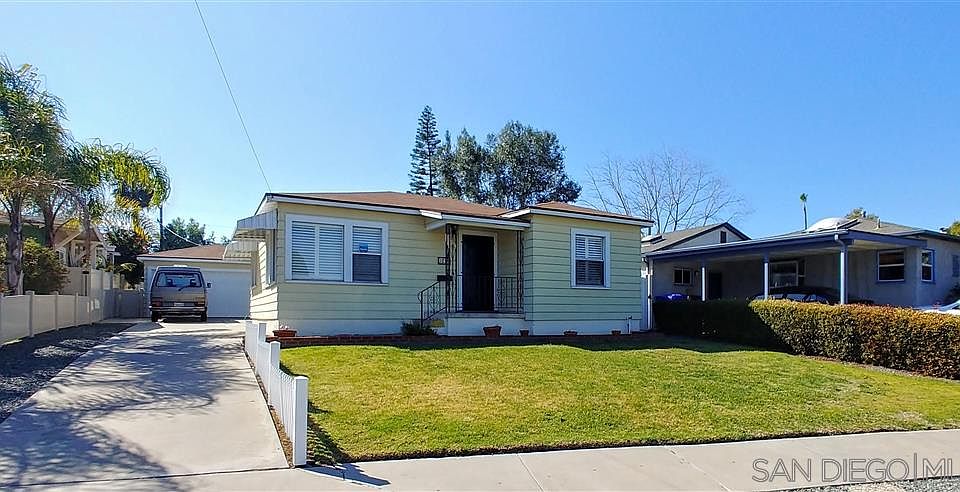 1st image of 3215 N Mountain View Dr