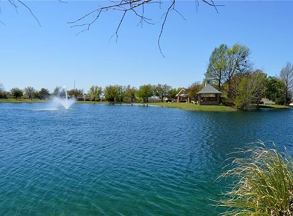 5th image of 2216 McClendon Dr
