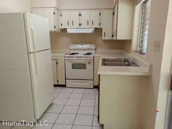 2nd image of 6343 Sunshine St