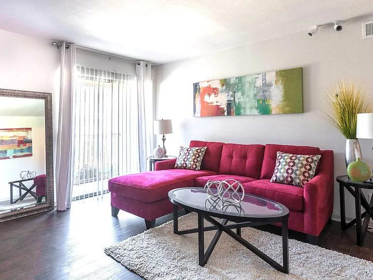 Mosaic Apartments — Photo 19
