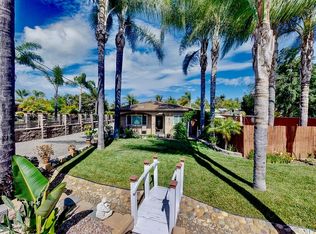 759 N Stage Coach Ln, Fallbrook, CA 92028