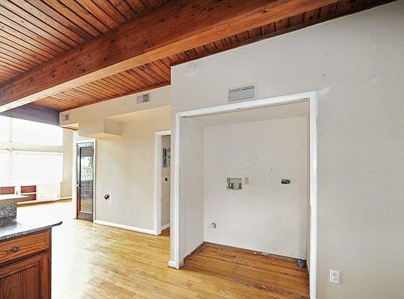 2nd image of 8127 Bay Dr