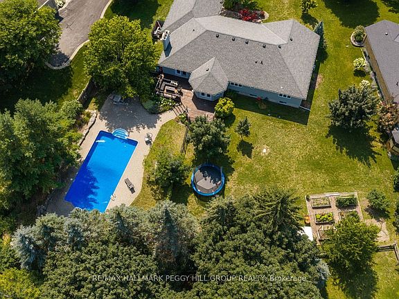 2nd image of 29 Priest Ave