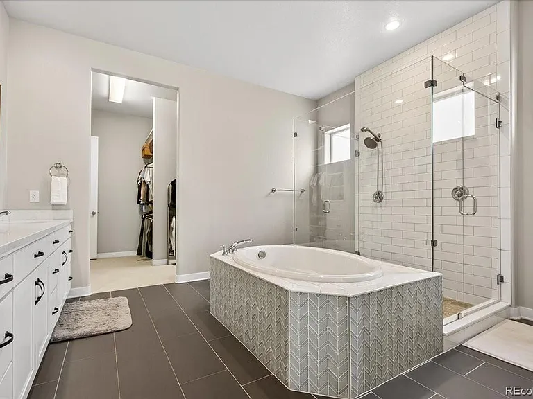 22280 Boundstone Dr — Photo 21