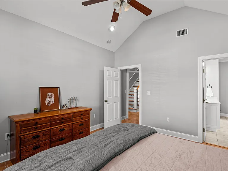 726 Bonnie Oaks Ln — Photo 12