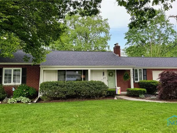 2804 Evergreen Rd, Toledo, OH 43606