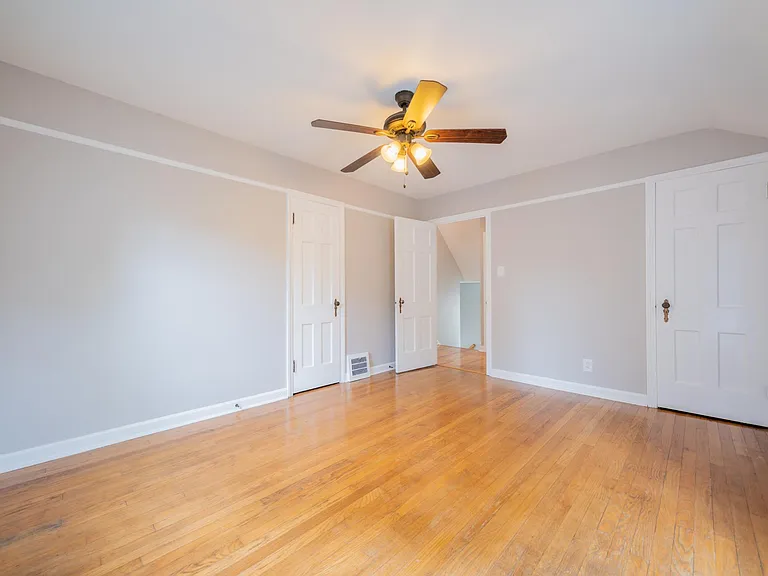 1200 Brentwood Rd — Photo 24