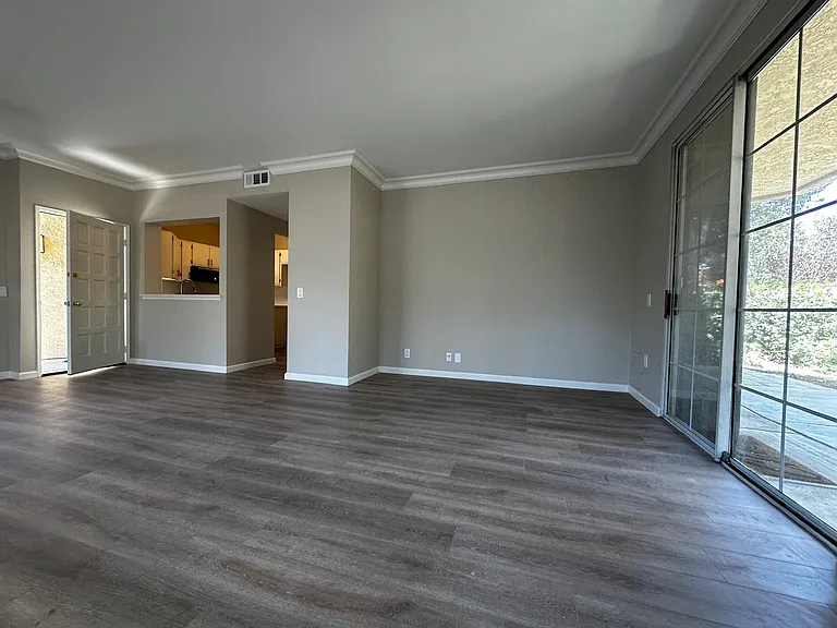 23845 Del Monte Dr #69 — Photo 3