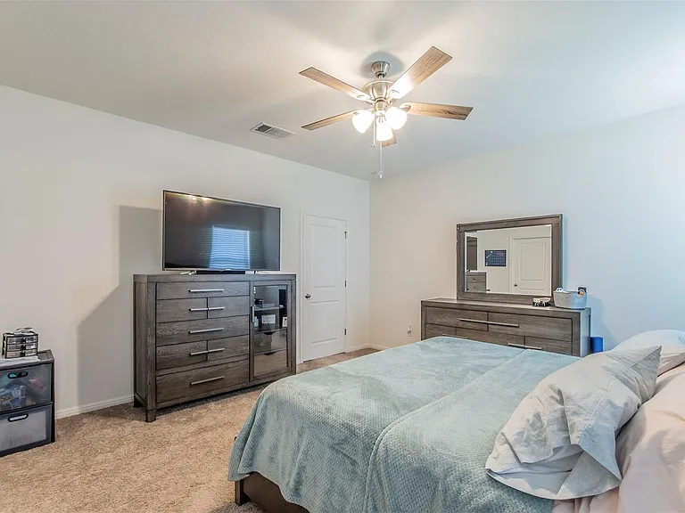 298 Shiro Dr — Photo 13