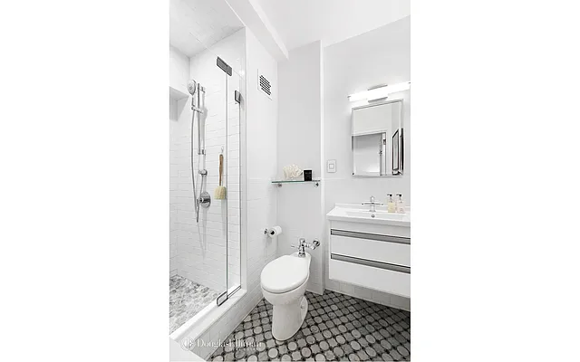 Sold by Douglas Elliman | media 10