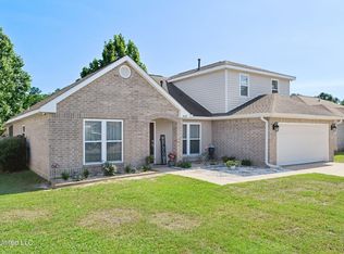 4602 Pinehaven Dr, Ocean Springs, MS 39564