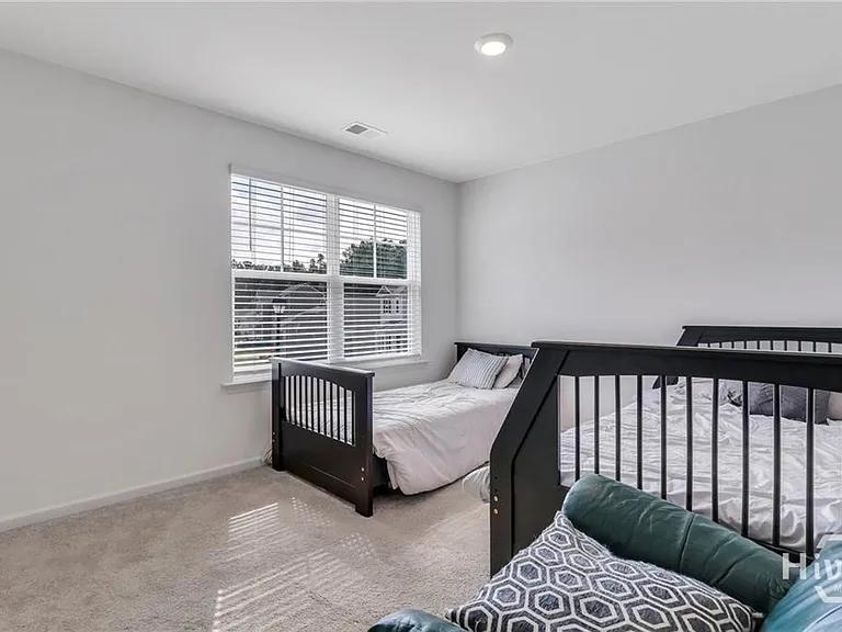 2 Coby Ln — Photo 21