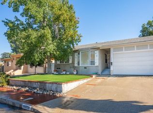 10608 Fernglen Ave, Tujunga, CA 91042