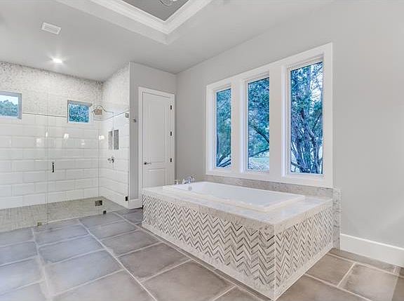 4th image of 7801 Orisha Dr