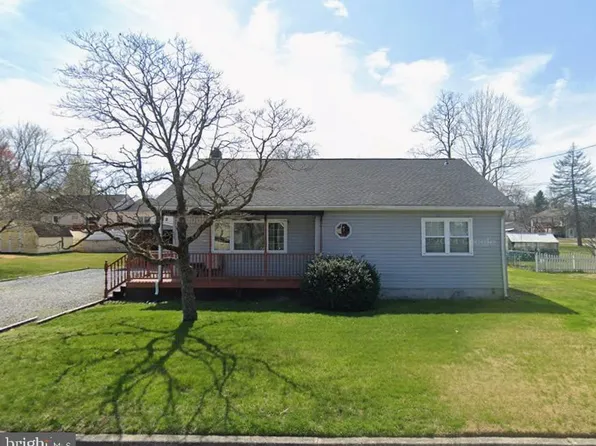 51 Quaker Rd, Pennsville, NJ 08070